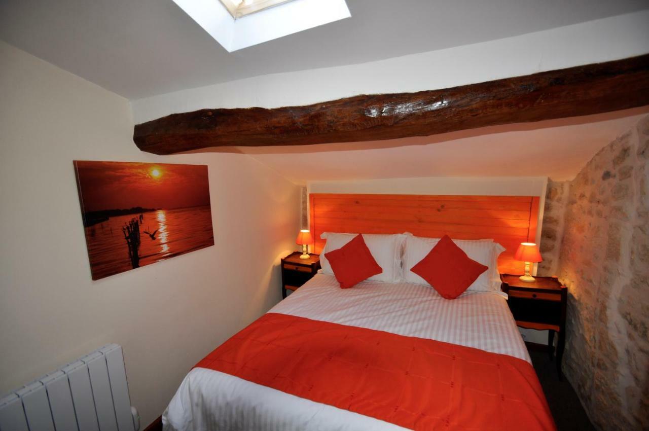 Bed and Breakfast Chez Fins Bois Nere Esterno foto