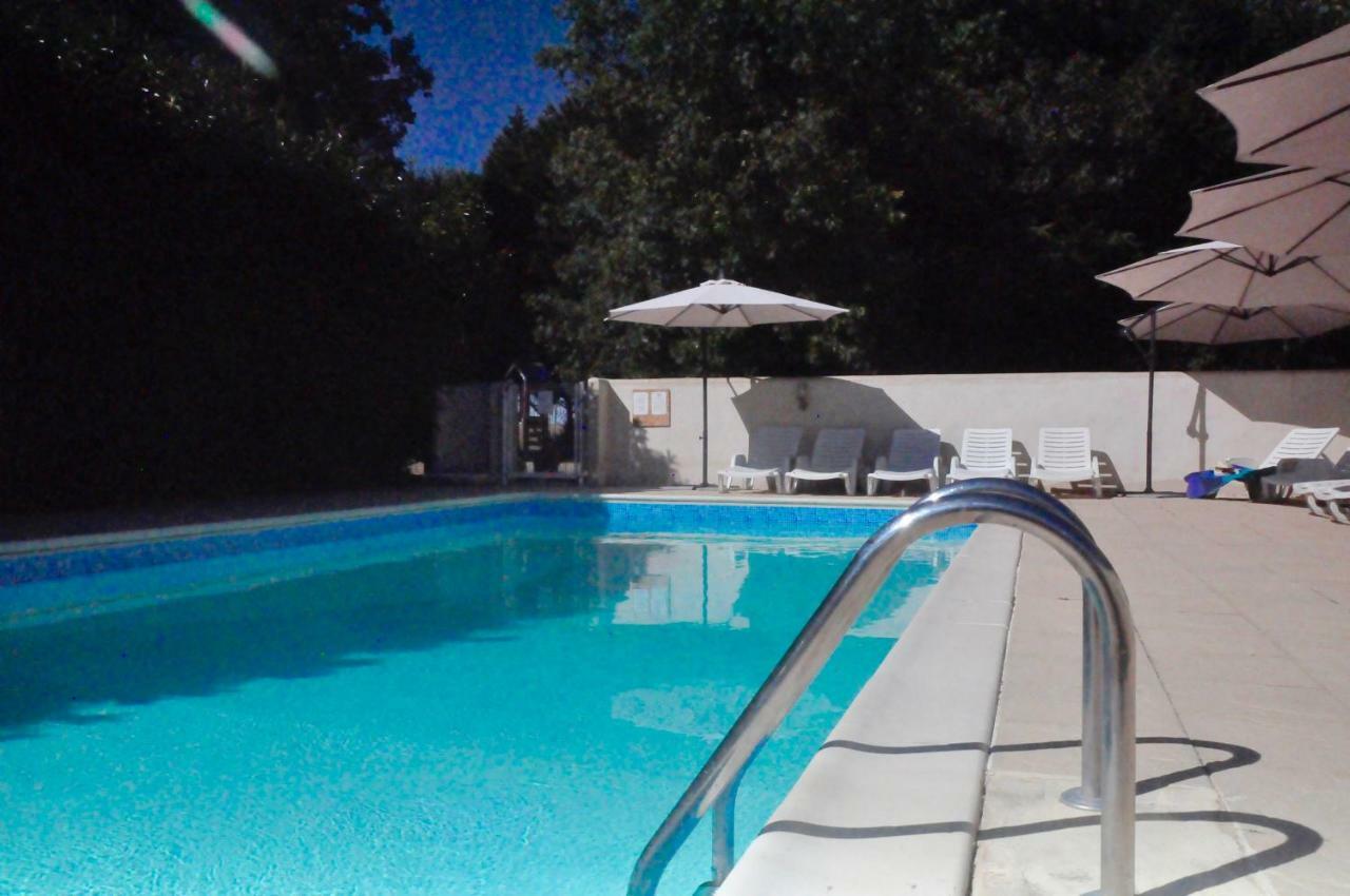 Bed and Breakfast Chez Fins Bois Nere Esterno foto