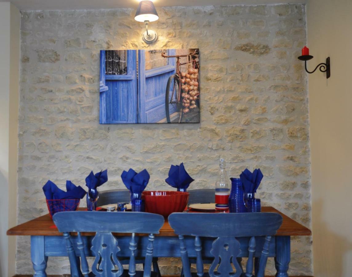 Bed and Breakfast Chez Fins Bois Nere Esterno foto